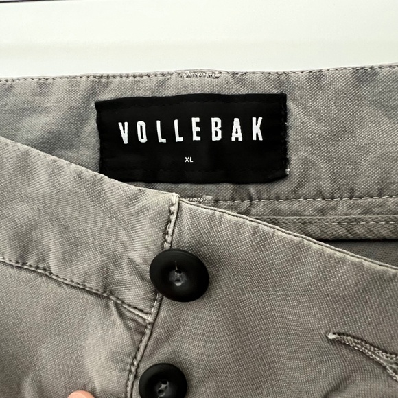 Vollebak Black Algae Shorts, Size XL (Men's), in Grey/Taupe - Picture 3 of 5